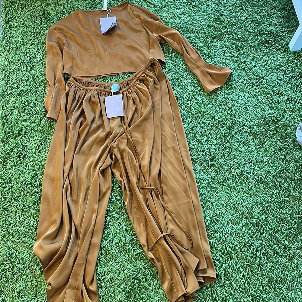 Nap Loungewear set in rusty orange color